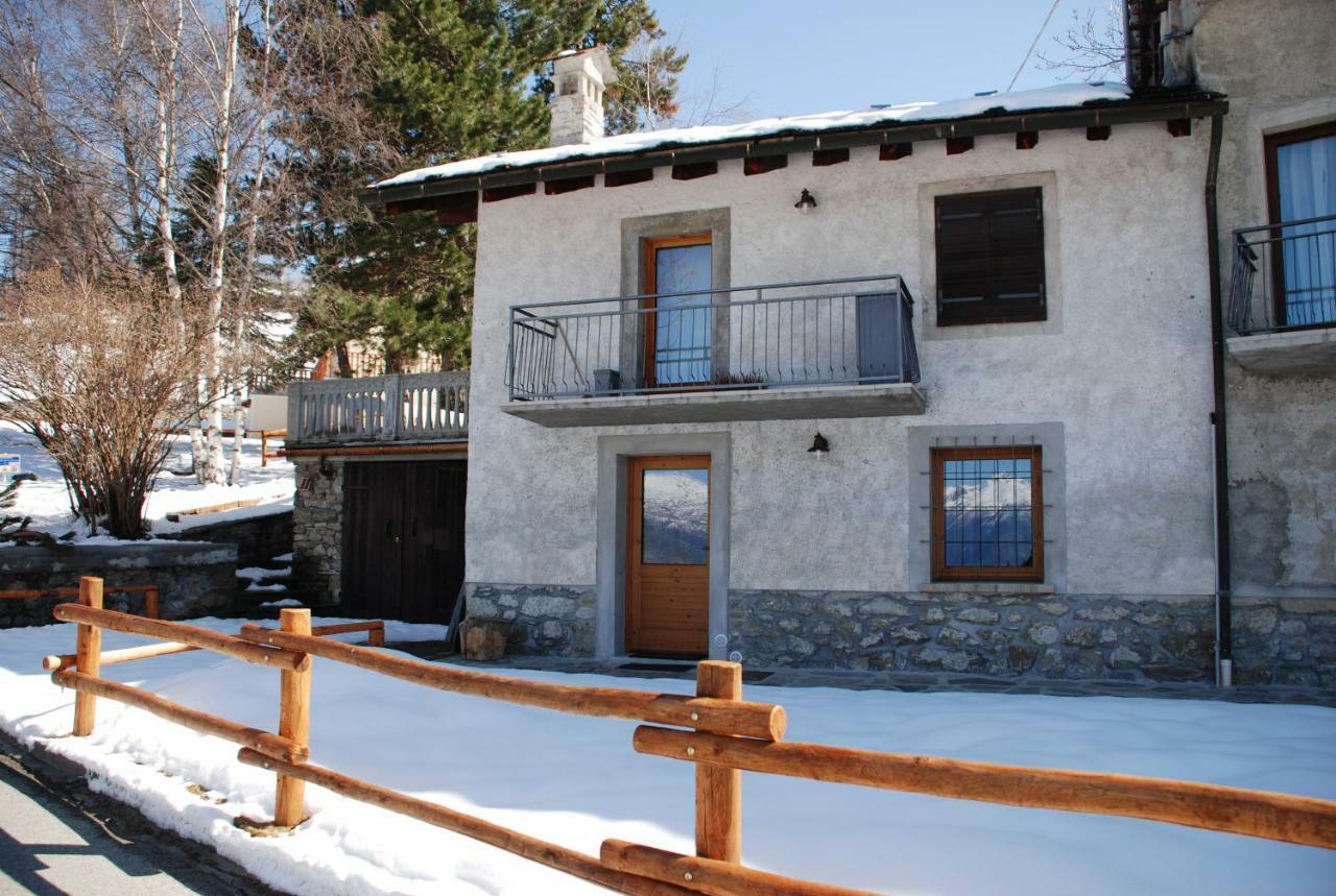 Maison Grivon Incanto e Vista sulla Valle Villa Charvensod Esterno foto